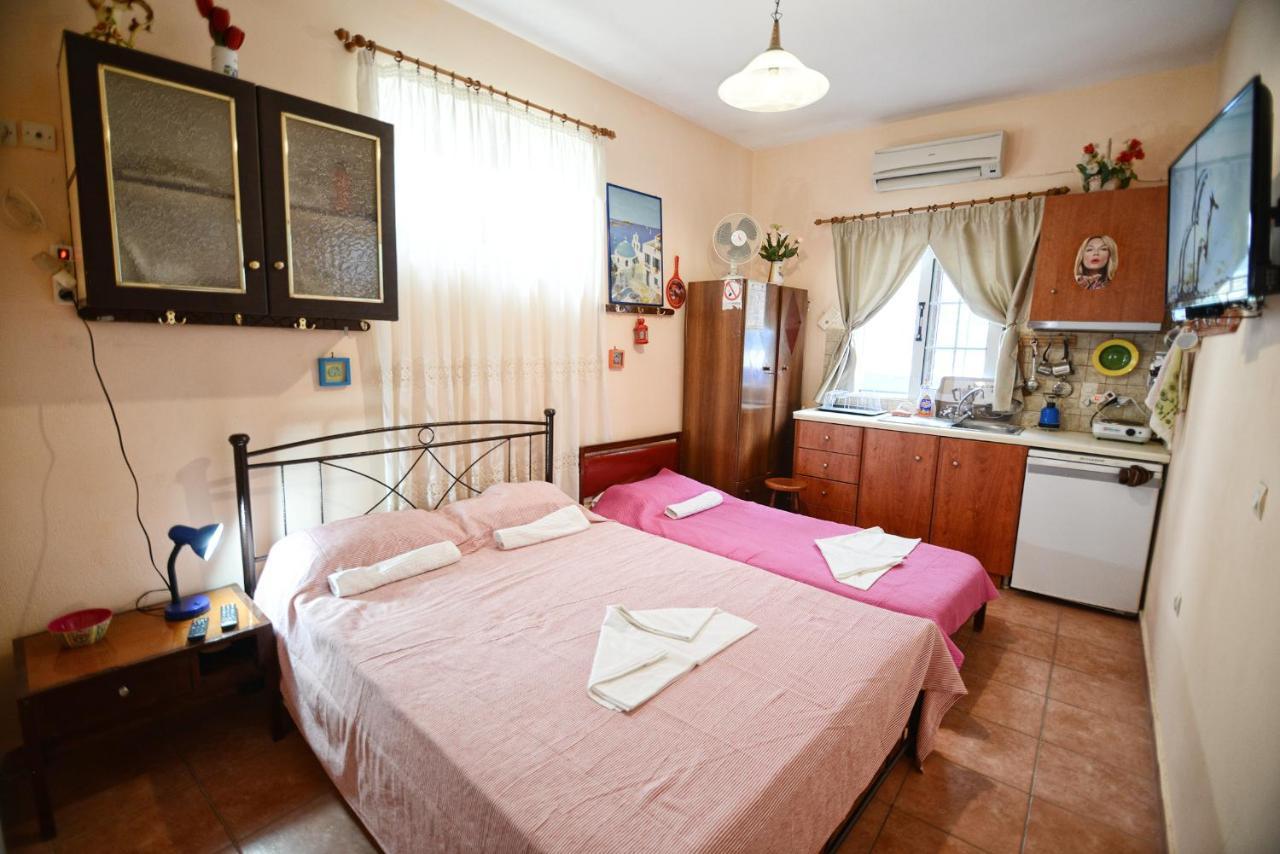 Manganítis Ikaria Studios מראה חיצוני תמונה