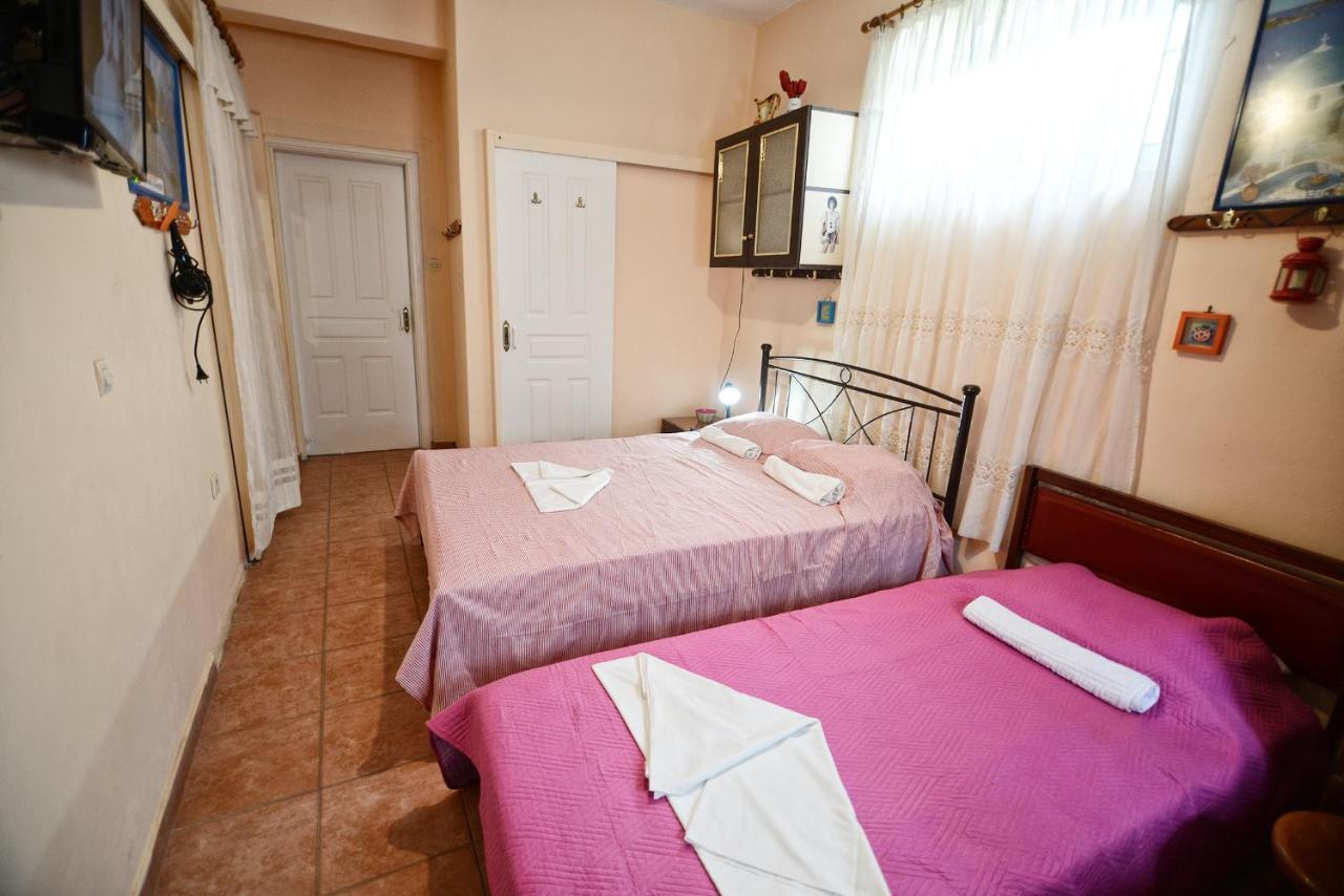 Manganítis Ikaria Studios מראה חיצוני תמונה