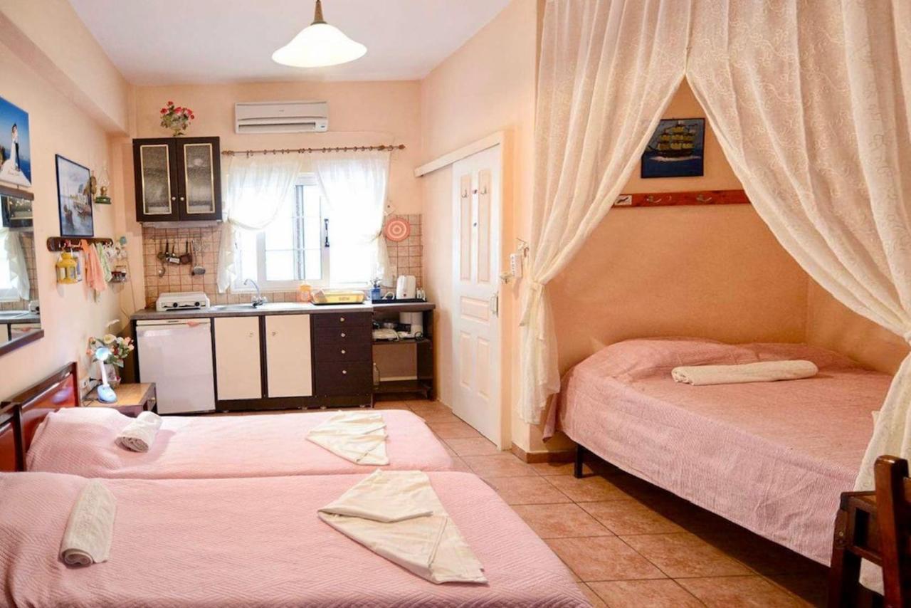 Manganítis Ikaria Studios מראה חיצוני תמונה