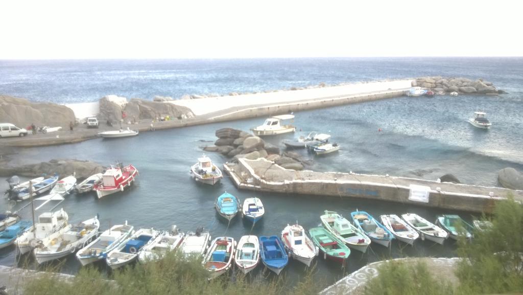 Manganítis Ikaria Studios מראה חיצוני תמונה